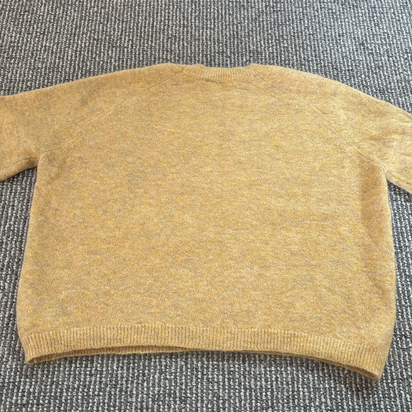 Sezane - Picture 6 of 8